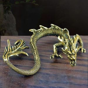 Chinese Beast Dragon Statue